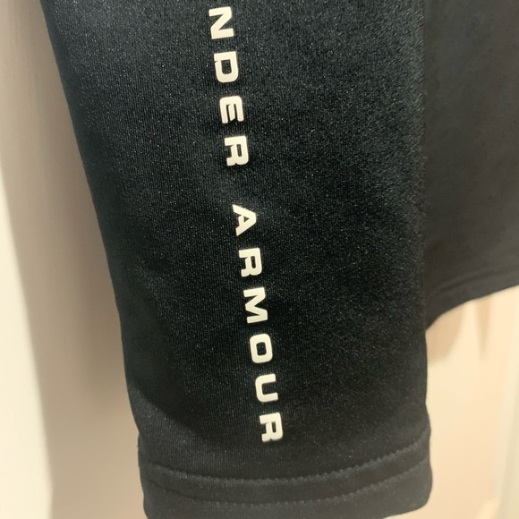 Boys Under Armour fleece long sleeve shirt - Picture 4 of 4